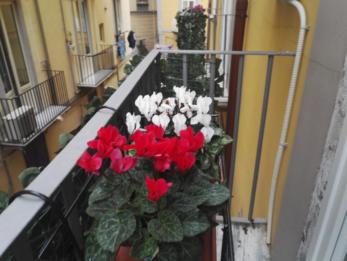 Viky's * Naples